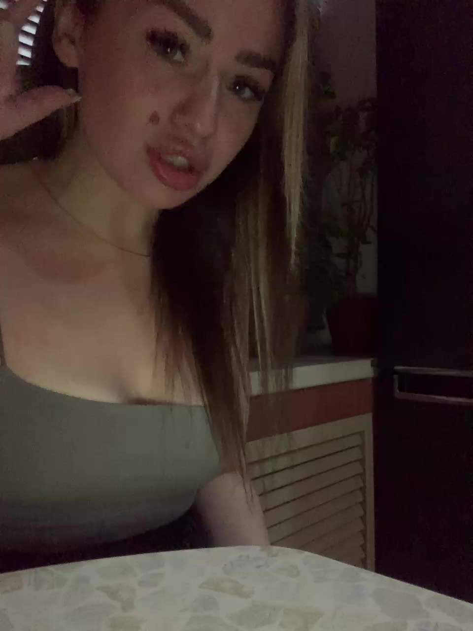 Polichkaaaa Cam Show Recorded 2025-05-10