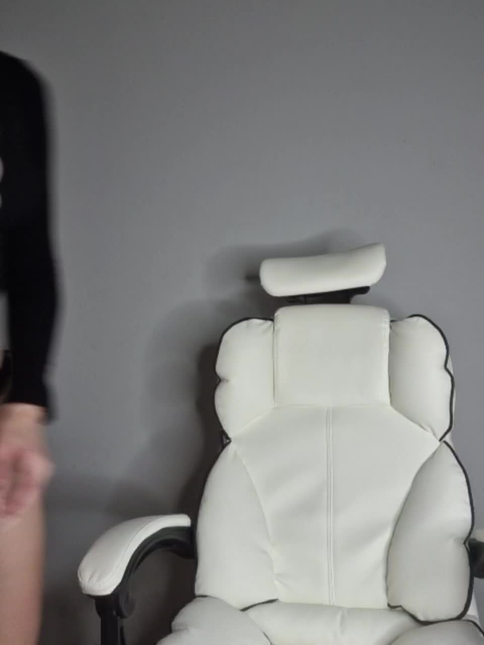 VladaMais Cam Show Recorded 2025-05-10