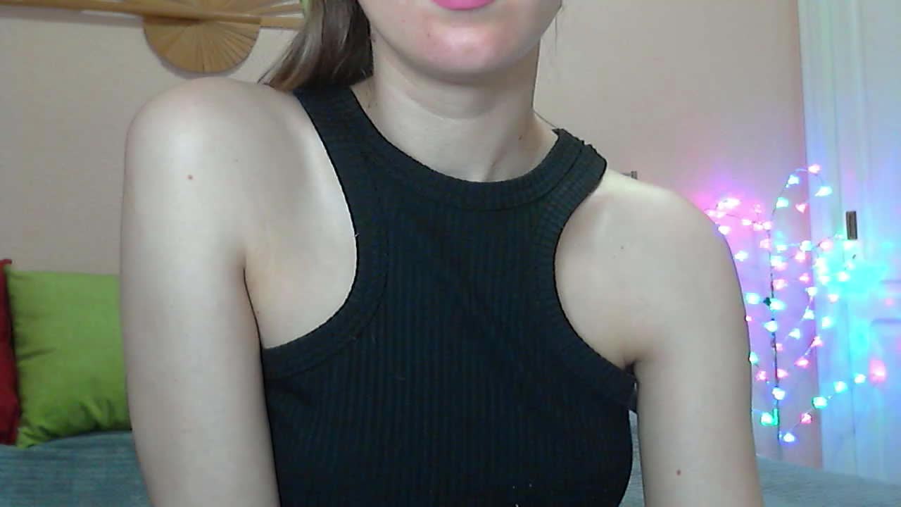 Lolakisss Cam Show Recorded 2025-05-10