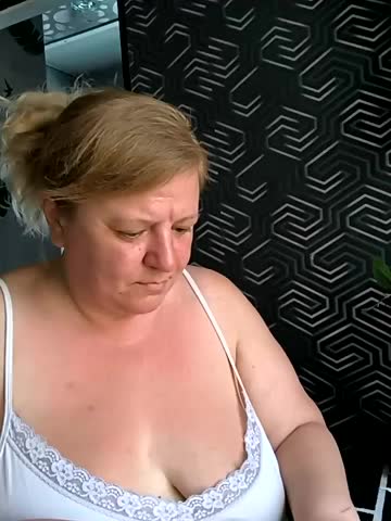 Jusichka Cam Show Recorded 2025-05-10