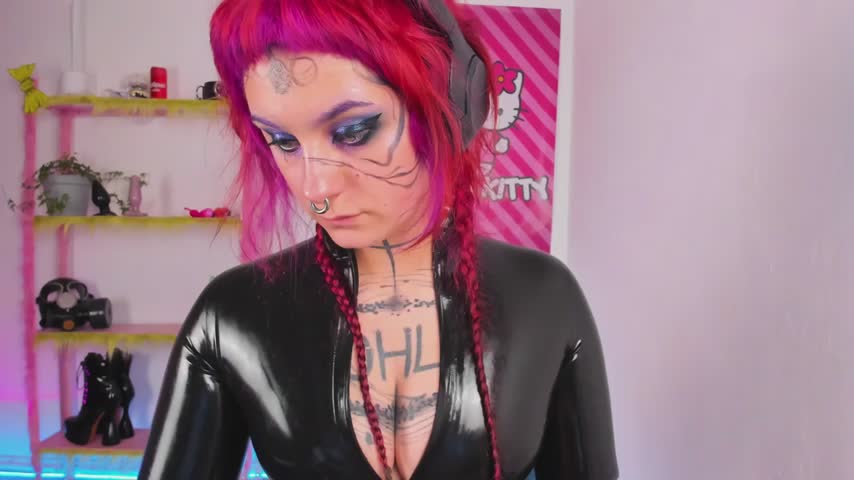 Lady_sontse_ Cam Show Recorded 2025-05-11