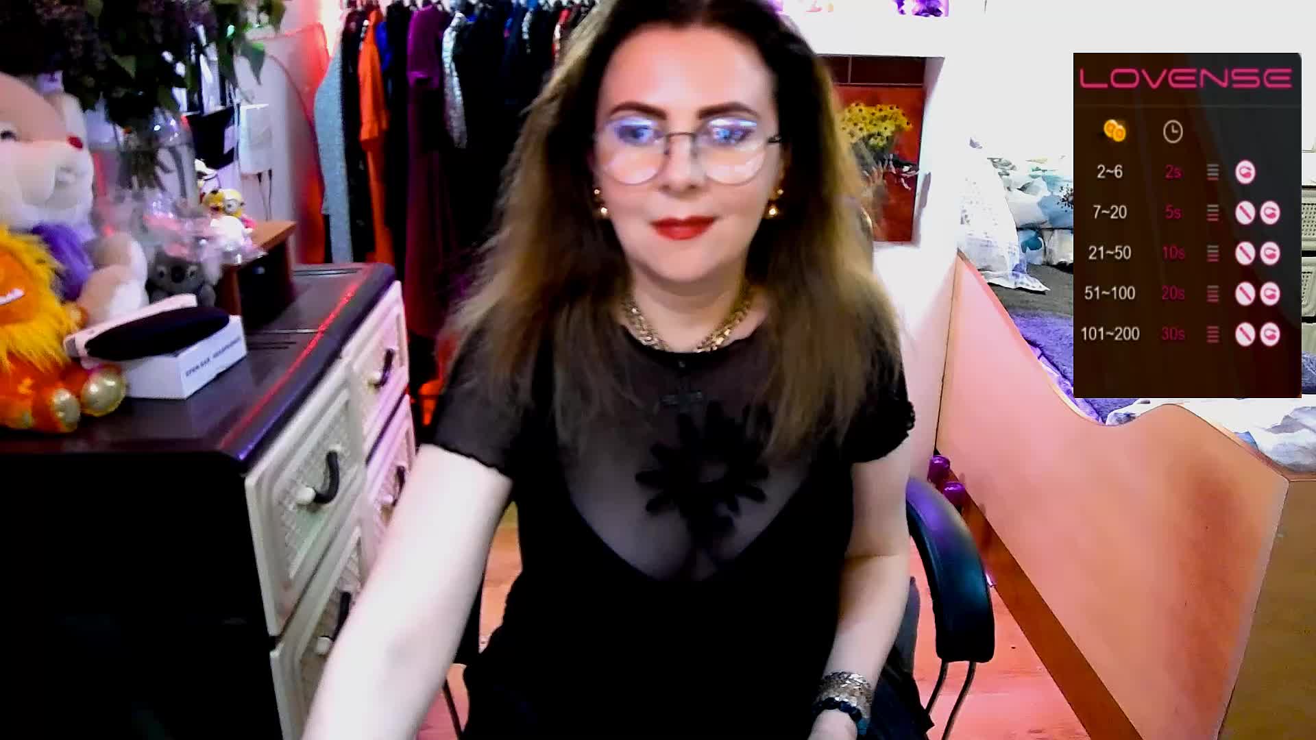 Delicecatmyau Cam Show Recorded 2025-05-11