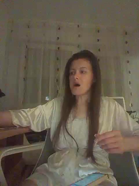 __COVID-19__ Cam Show Recorded 2025-05-11