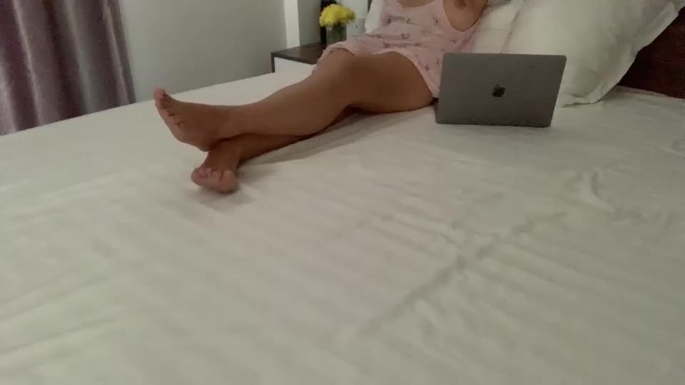 Markiza_karabasa Cam Show Recorded 2025-05-11