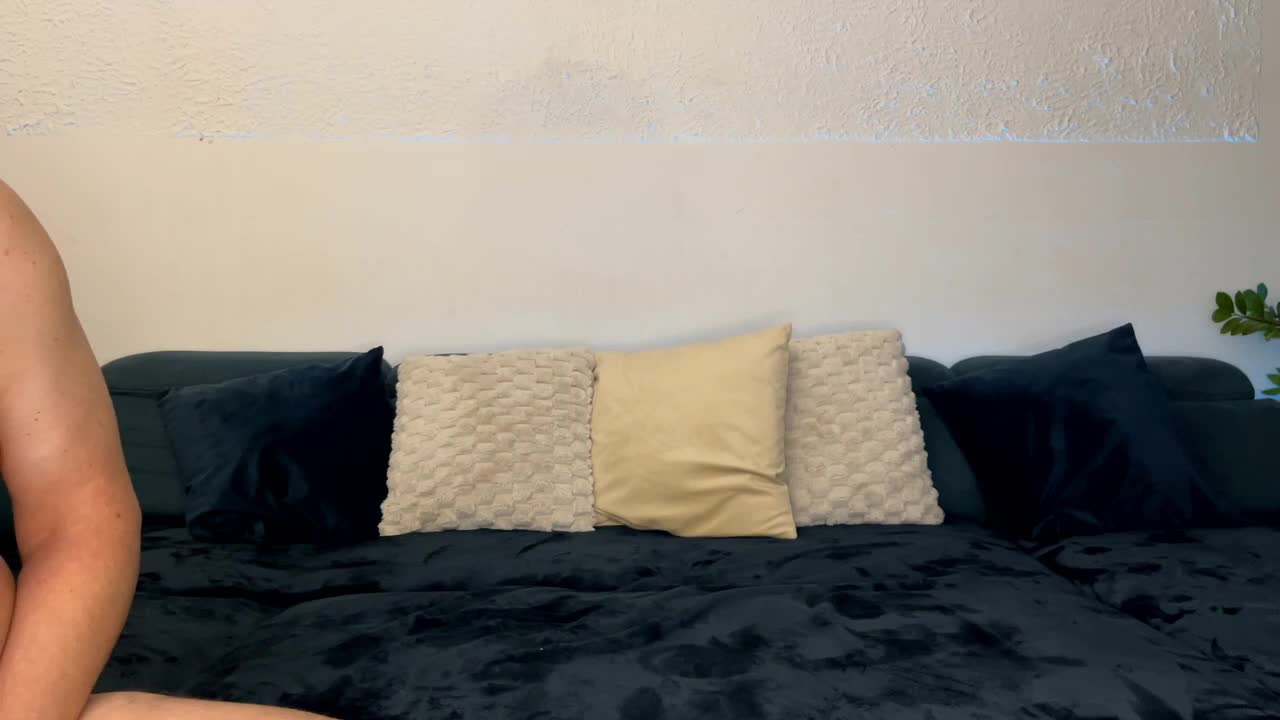 Andyvelvet Cam Show Recorded 2025-05-11