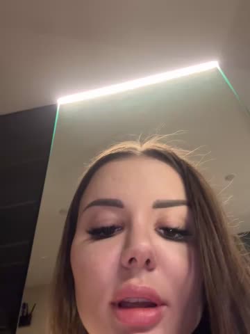 Alina_Vibe_Me Cam Show Recorded 2025-05-11