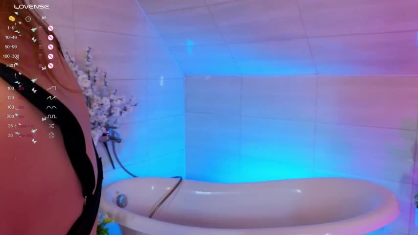 Mia_chill Cam Show Recorded 2025-05-11