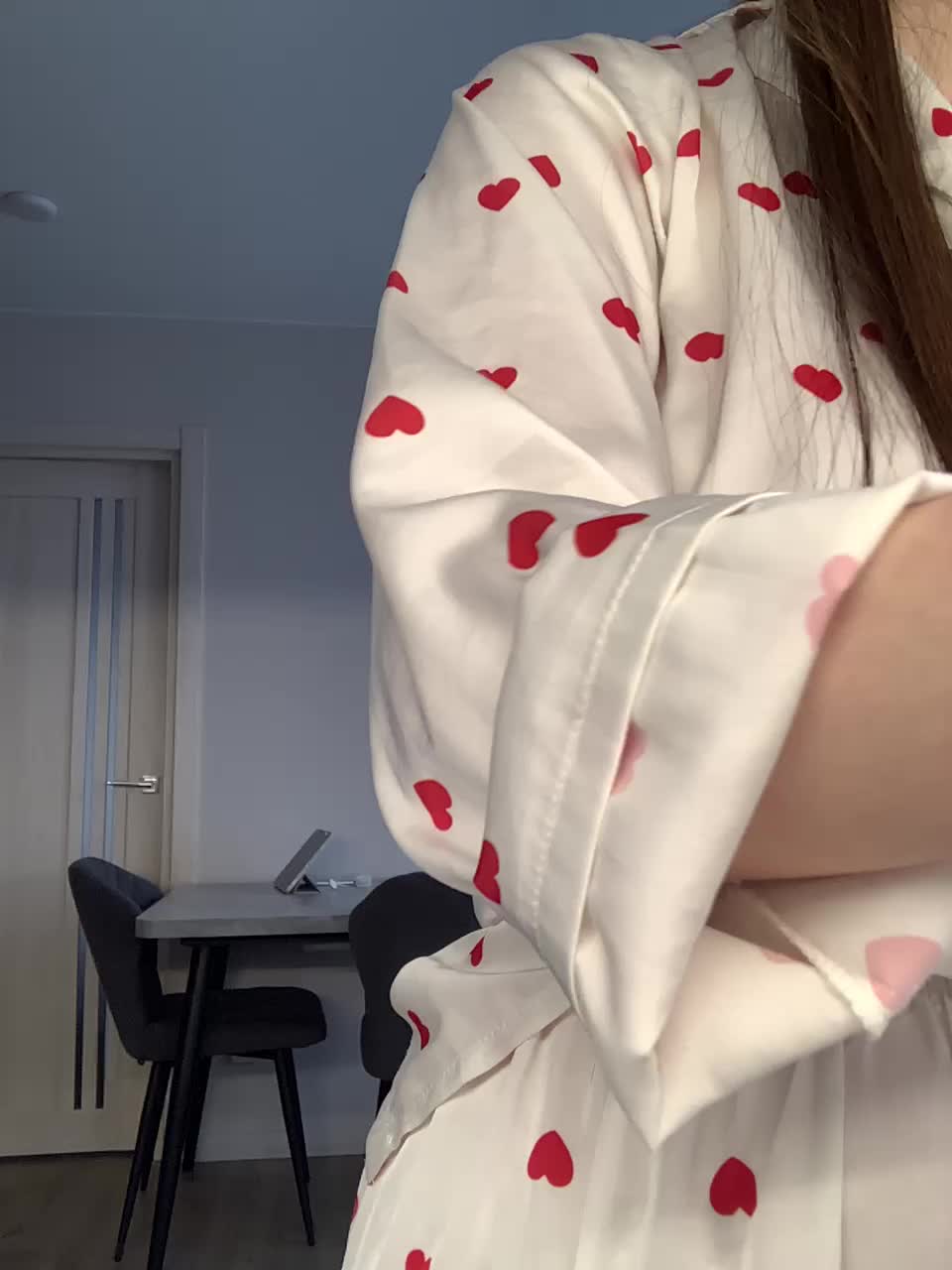 Alsuhig Cam Show Recorded 2025-05-11
