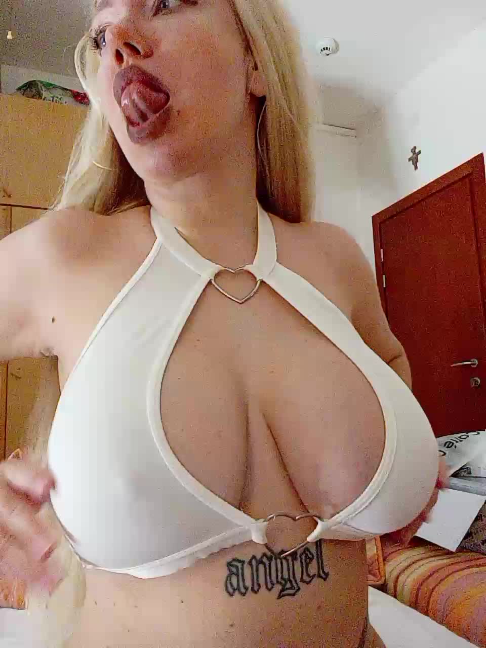 Sofia1818 Cam Show Recorded 2025-05-11