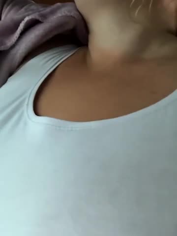 Jusichka Cam Show Recorded 2025-05-11