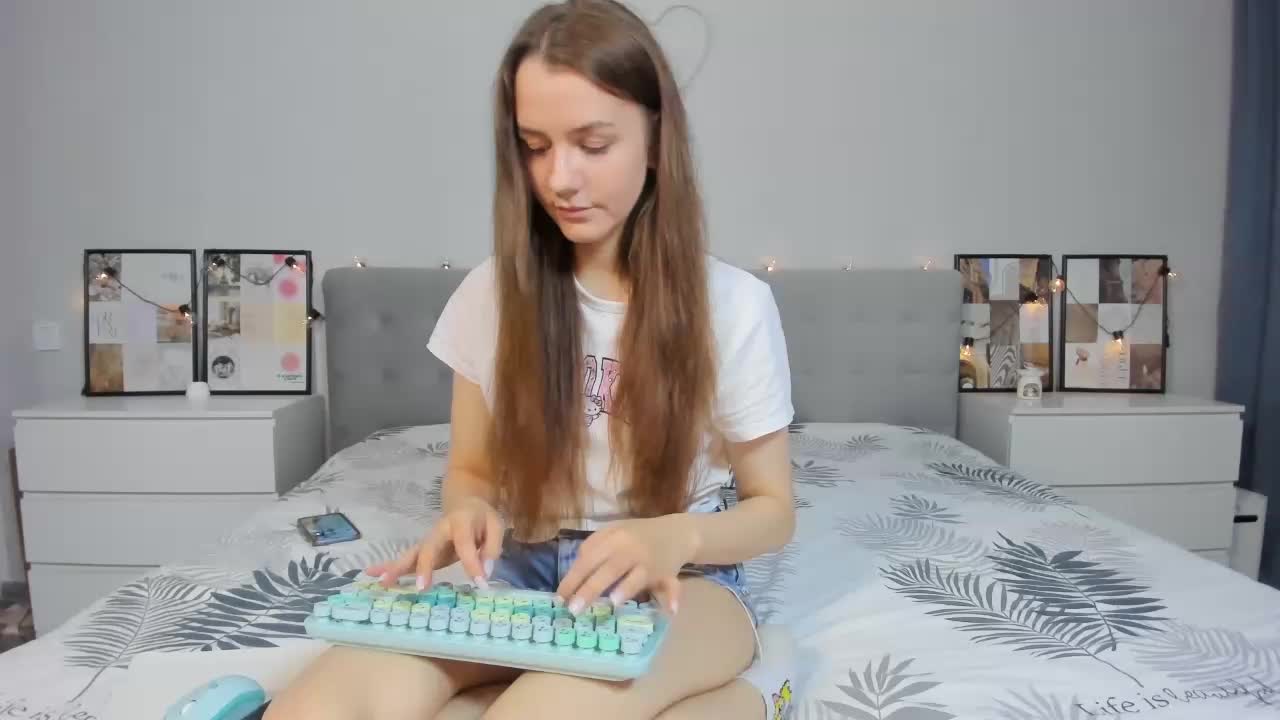 InfiniteDesire Cam Show Recorded 2025-05-11