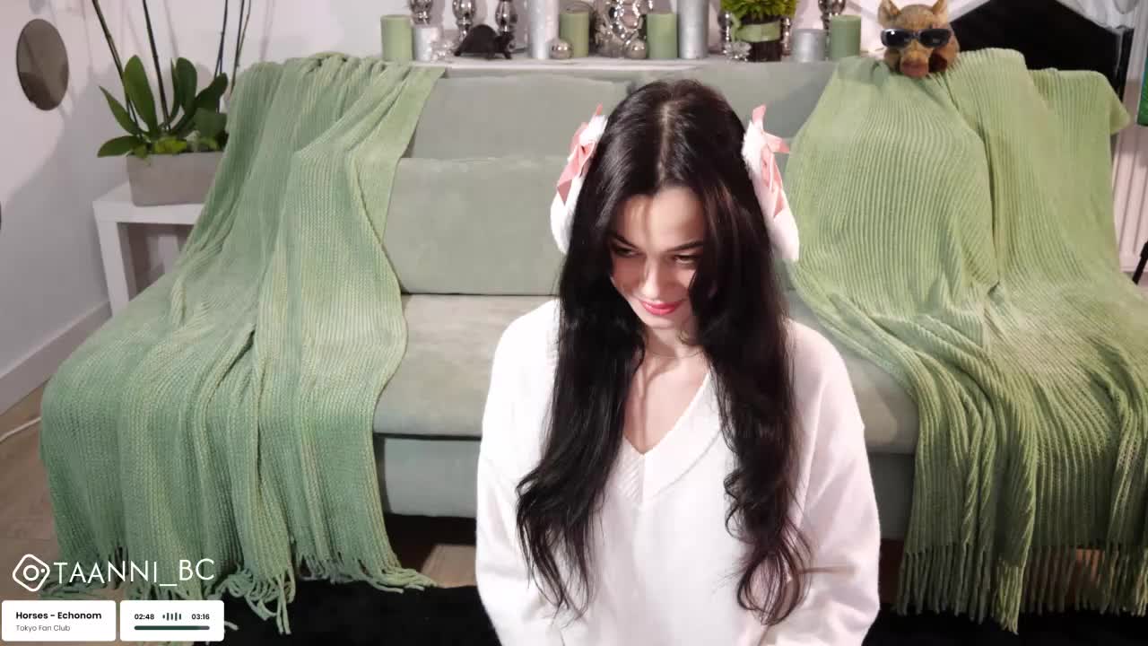 Taanni Cam Show Recorded 2025-05-12
