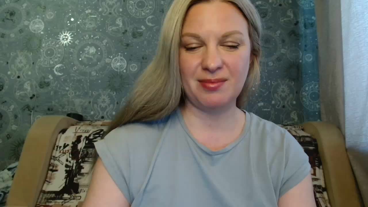 BlondeFox Cam Show Recorded 2025-05-12