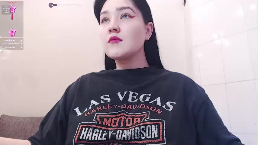 Smartandamazing Cam Show Recorded 2025-05-12