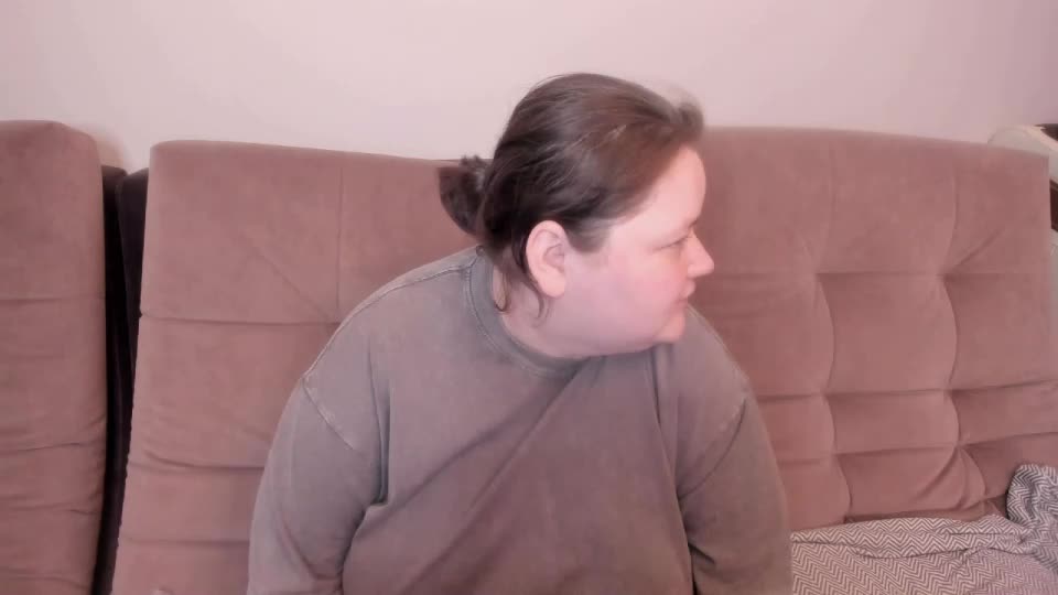 Ihaveasecret_ Cam Show Recorded 2025-05-12