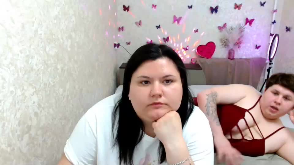 Beckyandellen Cam Show Recorded 2025-05-12