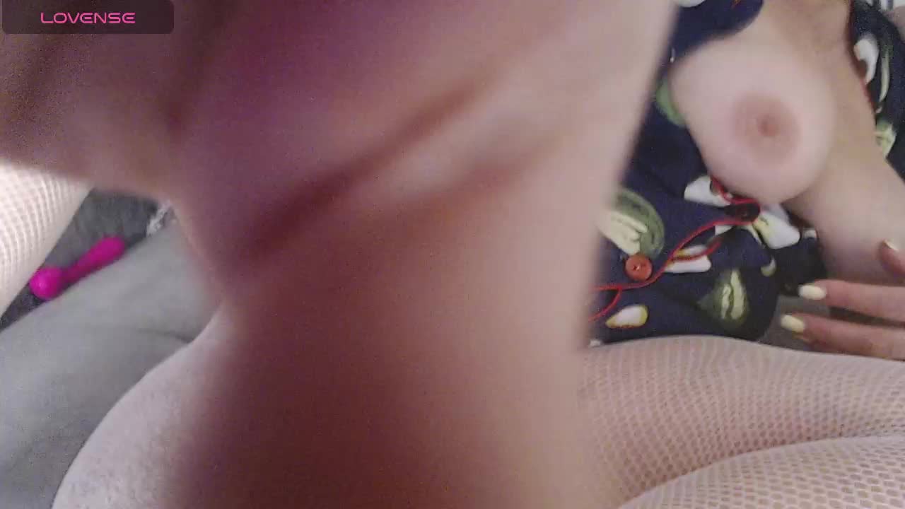 Anyuta1212 Cam Show Recorded 2025-05-12