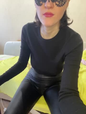 Svetochekk Cam Show Recorded 2025-05-12