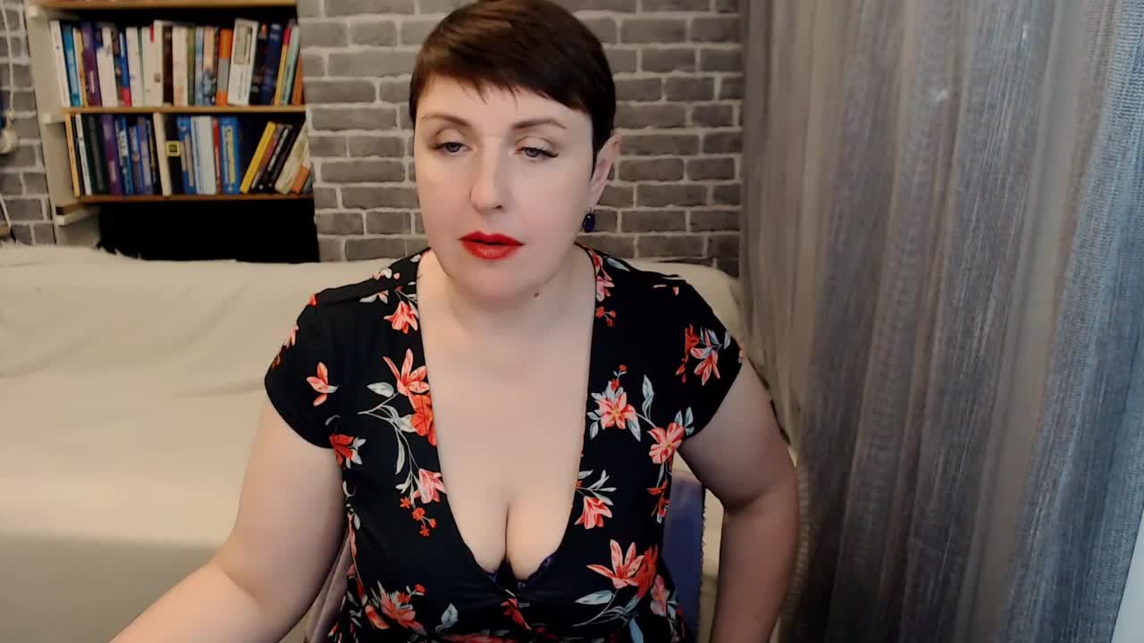 RainbowLady Cam Show Recorded 2025-05-12