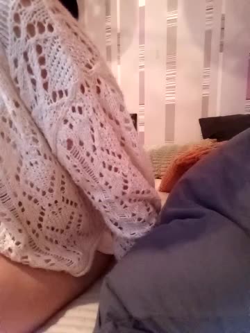 EmmaGiedi Cam Show Recorded 2025-05-13