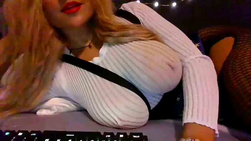 Thepeachprincess Cam Show Recorded 2025-05-13