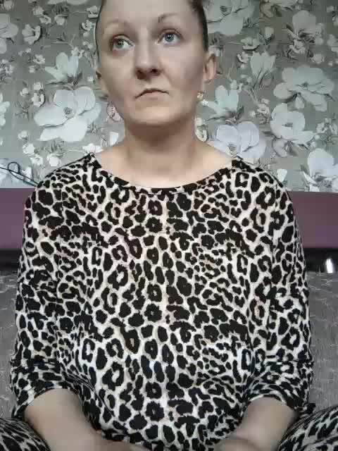 Zarevna Cam Show Recorded 2025-05-13