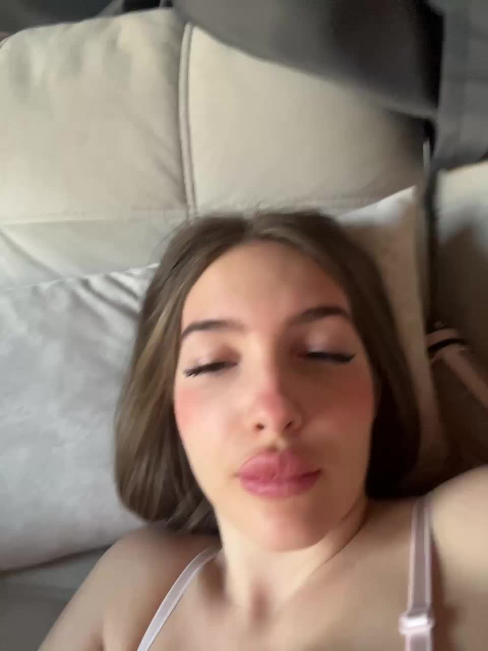 VenessaBrown Cam Show Recorded 2025-05-13