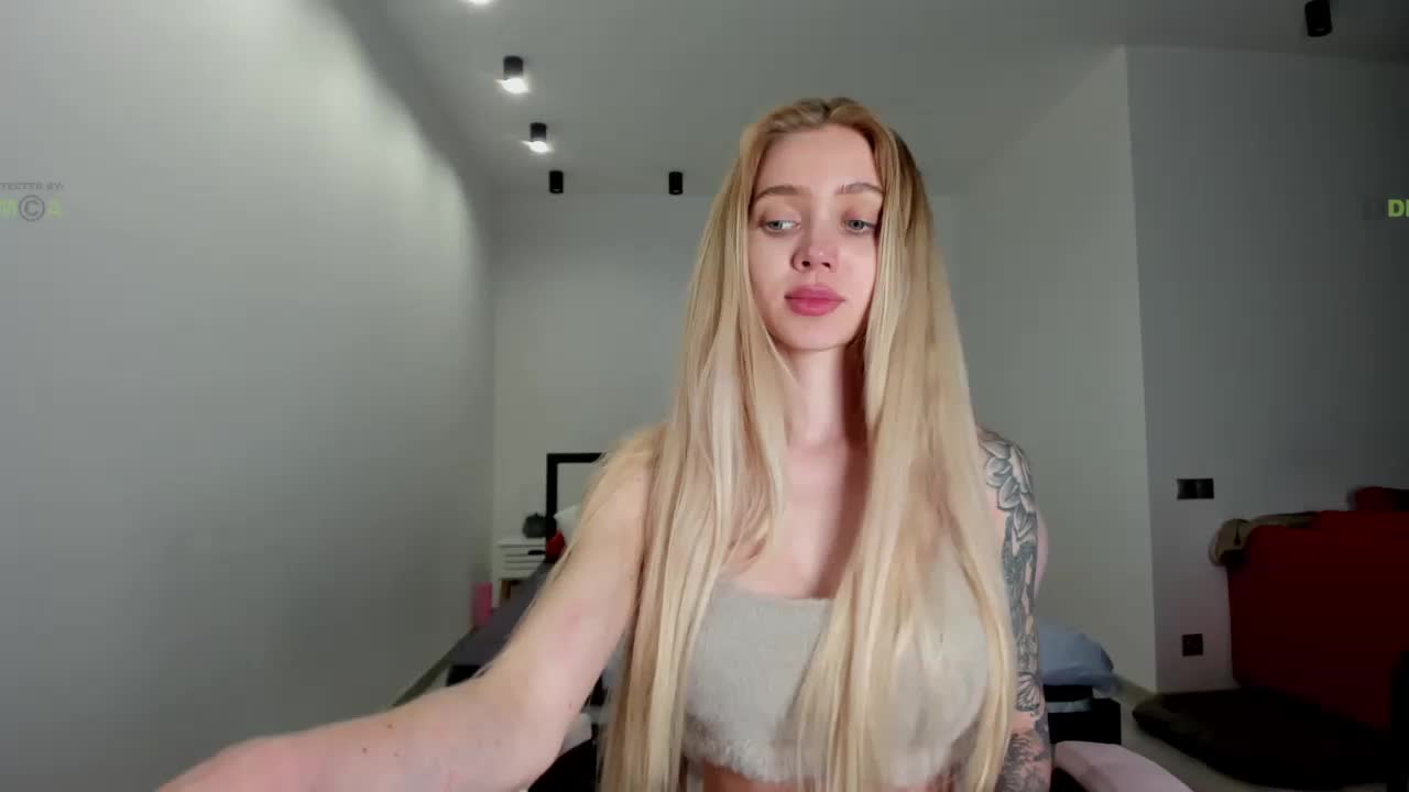Zeffirrka Cam Show Recorded 2025-05-13