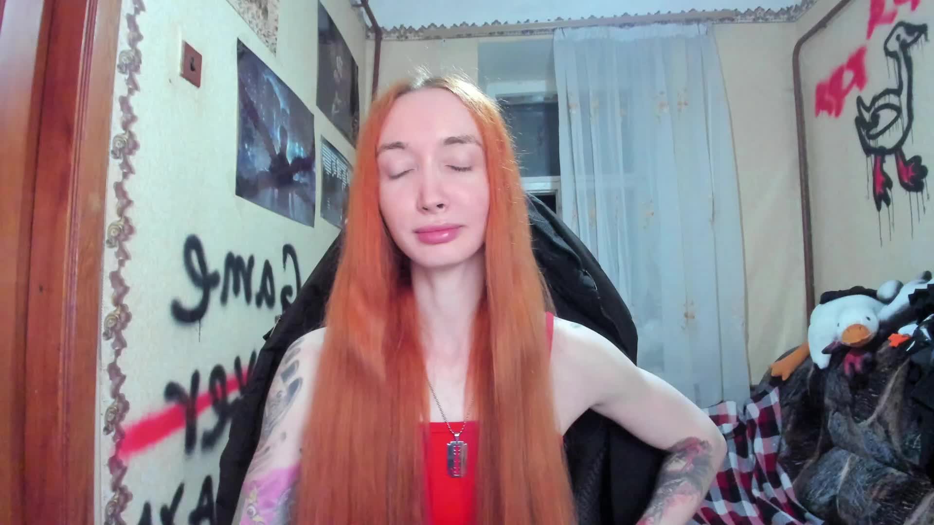Roxy-Sun Cam Show Recorded 2025-05-13