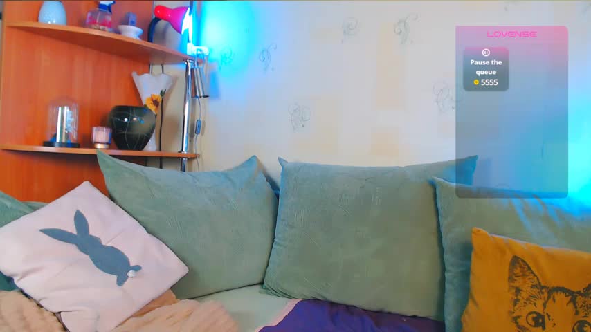 Caroline1995 Cam Show Recorded 2025-05-13