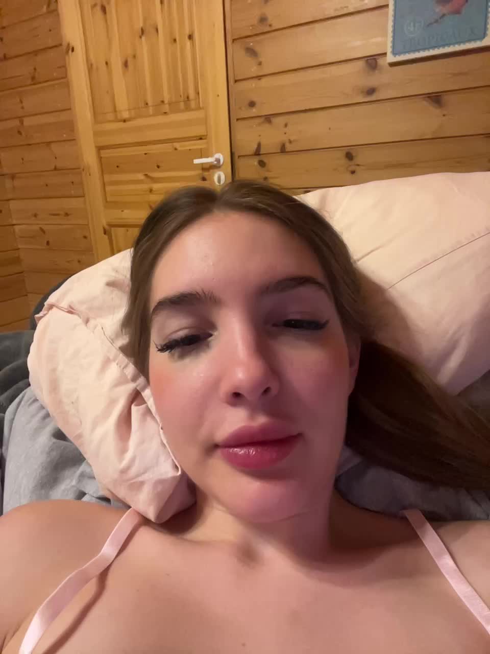 VenessaBrown Cam Show Recorded 2025-05-13