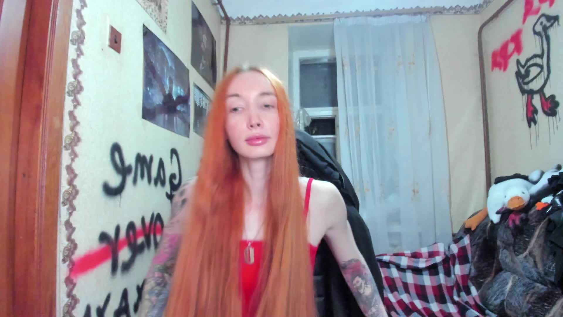 Roxy-Sun Cam Show Recorded 2025-05-13