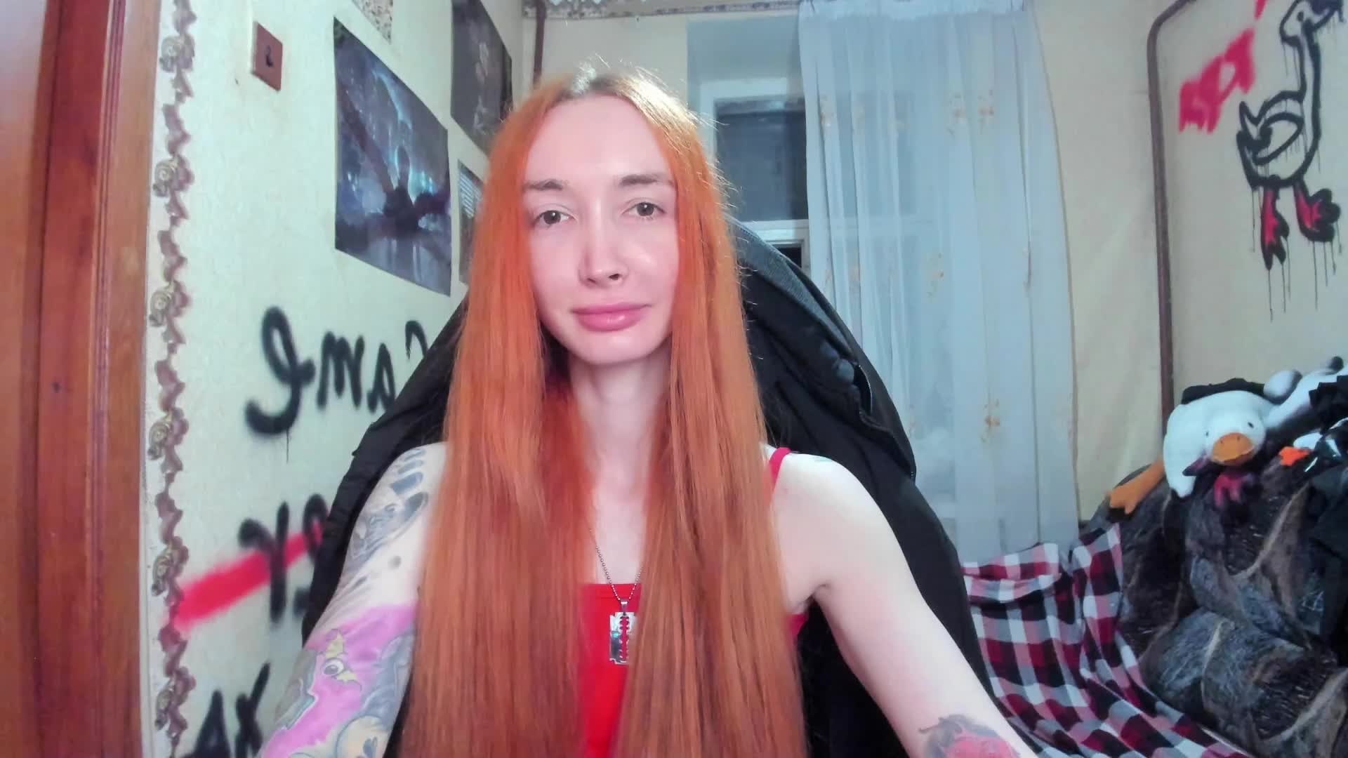 Roxy-Sun Cam Show Recorded 2025-05-13
