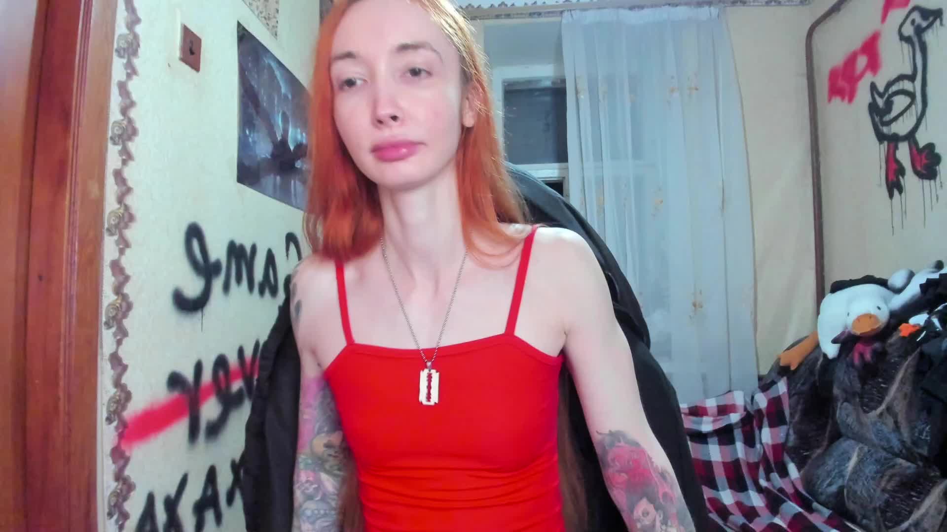 Roxy-Sun Cam Show Recorded 2025-05-13