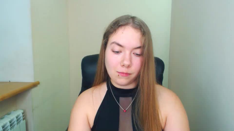 Zoey_deuttch Cam Show Recorded 2025-05-13