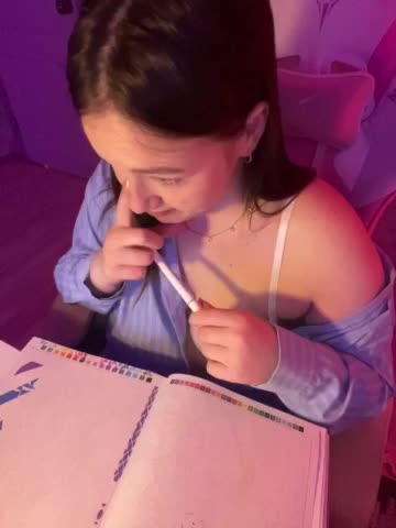 BoredGirl Cam Show Recorded 2025-05-13