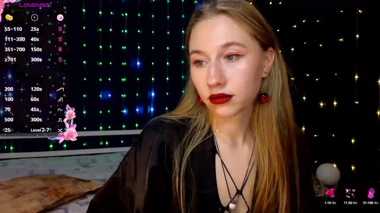KiskaWEDNESDAY Cam Show Recorded 2025-05-13