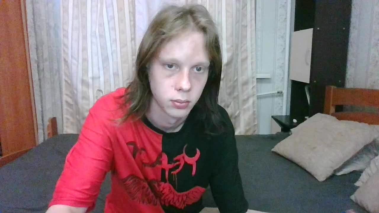 Crystal-Porn-Love Cam Show Recorded 2025-05-13