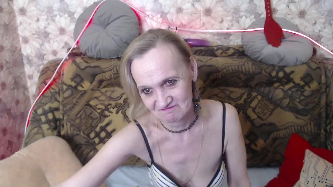 Miss-bekker23 Cam Show Recorded 2025-05-13