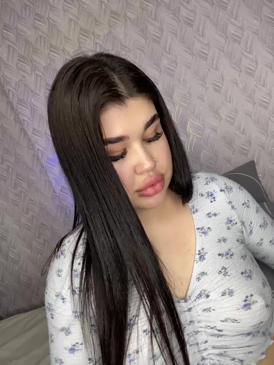 Suchka-black- Cam Show Recorded 2025-05-13