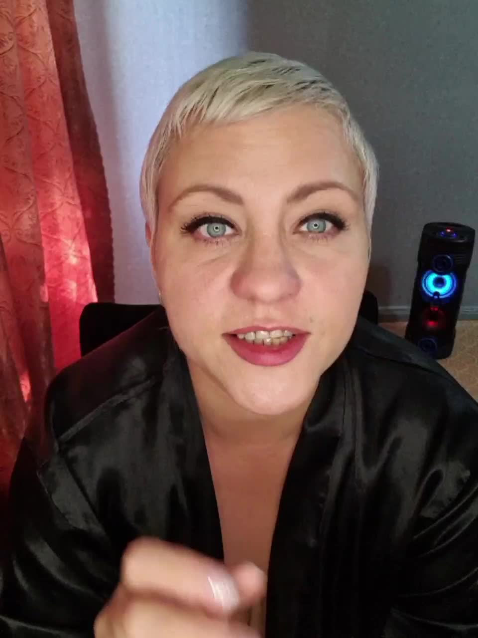 _LEKSA Cam Show Recorded 2025-05-13