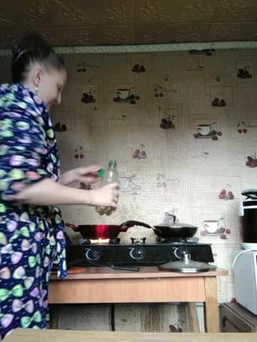 Zarevna Cam Show Recorded 2025-05-13