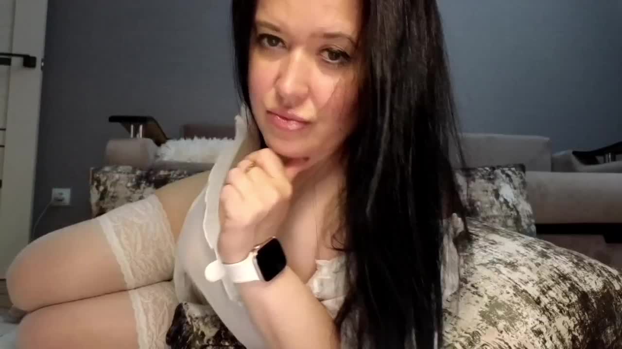 LoveCatsuit Cam Show Recorded 2025-05-13