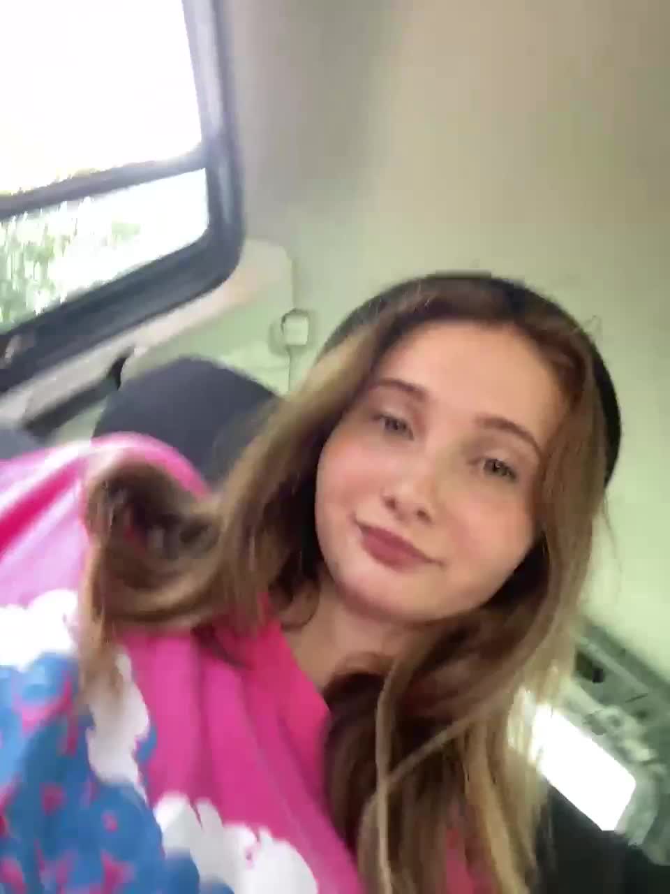 PeachGirl Cam Show Recorded 2025-05-13