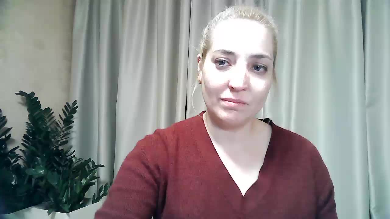 Mariska-kiska Cam Show Recorded 2025-05-14