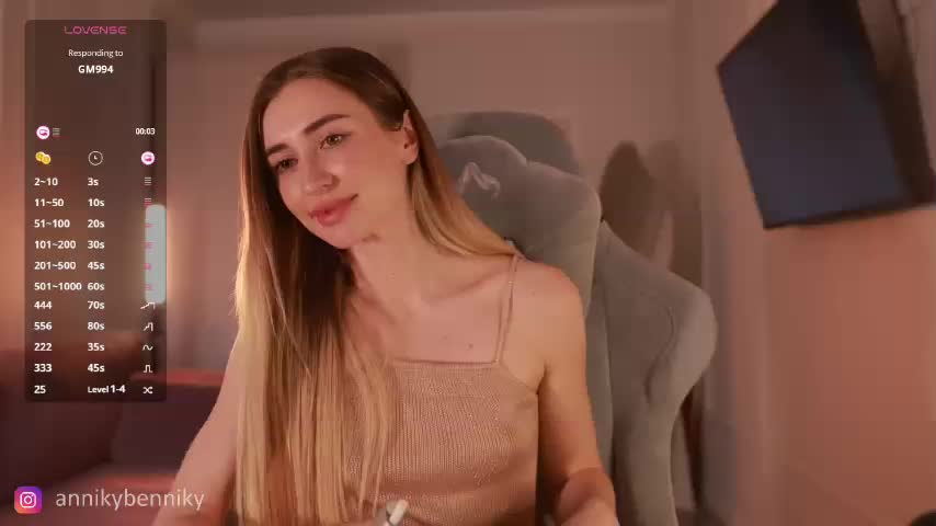 Coconutkitty Cam Show Recorded 2025-05-14