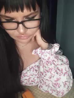 Brunetochkaaa Cam Show Recorded 2025-05-14