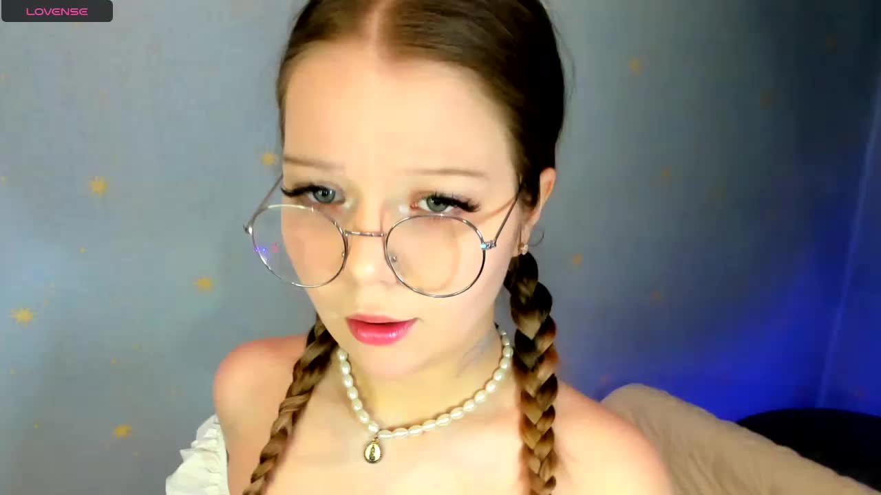 MelMooon Cam Show Recorded 2025-05-14