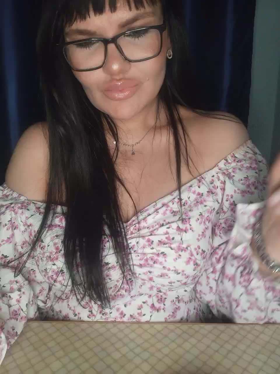Brunetochkaaa Cam Show Recorded 2025-05-14