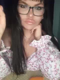 Brunetochkaaa Cam Show Recorded 2025-05-14